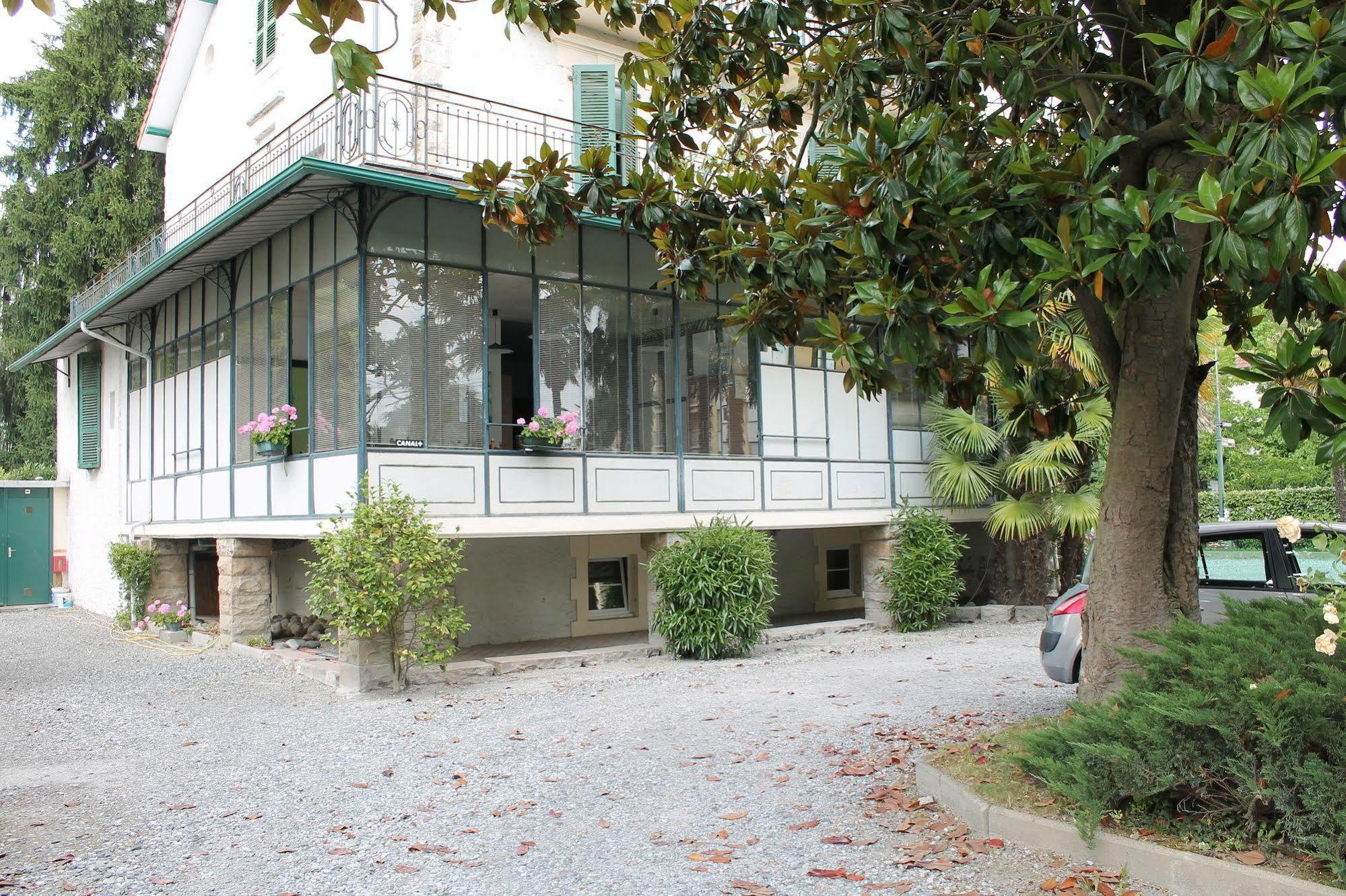 Hotel Montilleul - Villa Primrose Pau Exteriér fotografie